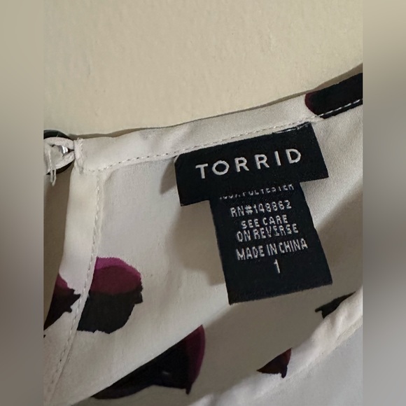 Torrid Heart Print Georgette Hi-Lo Blouse Women’s Size 1X Short Sleeve White - Picture 4 of 8